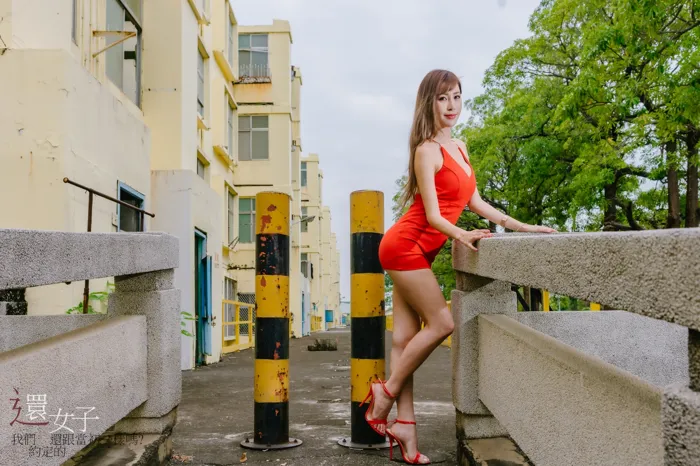 [Mzsock] NO.047 Abby red dress short skirt high heels beautiful legs outdoor shot street photography#[106P]-87