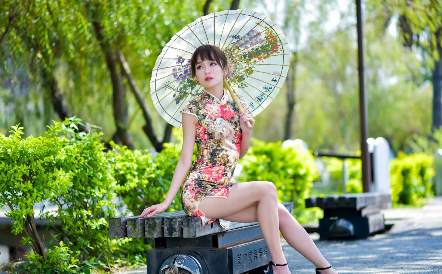 [Mzsock] NO.189 Miao Wanyu floral short cheongsam with high heels and beautiful legs street photography#[68P]-40